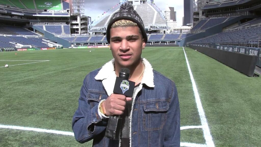 DeAndre Yedlin: Red Cross Donations