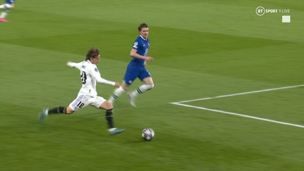 Luka Modric Showing his Class against Chelsea !