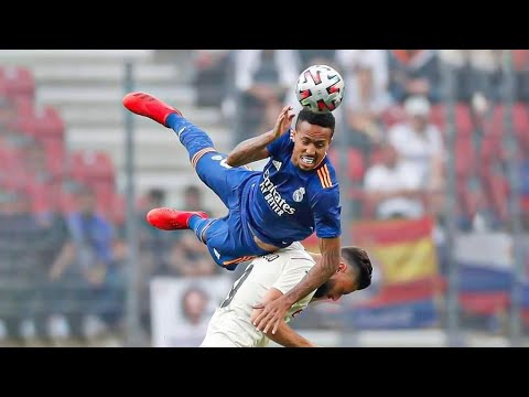 Militao Defending is absolutely Crazy  !!