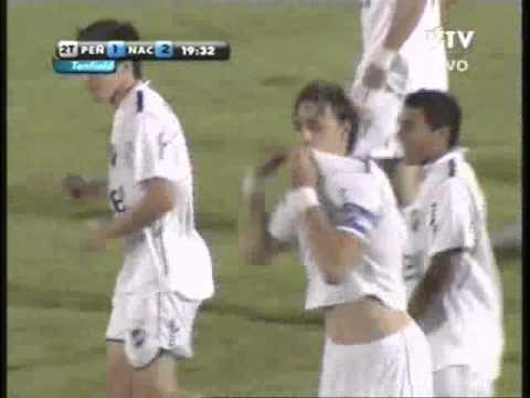 Nacional vs Peñarol clasico copa Bimbo 2011 gol Sebastian Coates