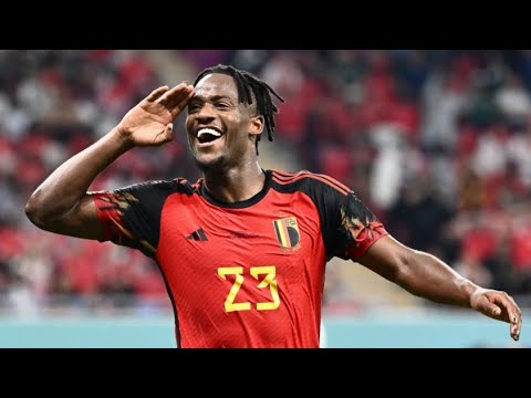 OS 2 GOLS DE MICHY BATSHUAYI EM COPAS DO MUNDO