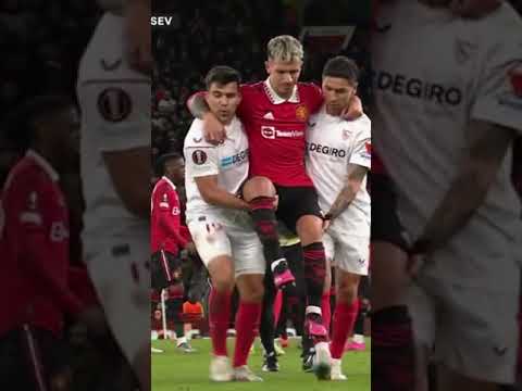 ACUÑA, MONTIEL, "LICHA" MARTÍNEZ Y UNA IMAGEN QUE RECORRE EL MUNDO