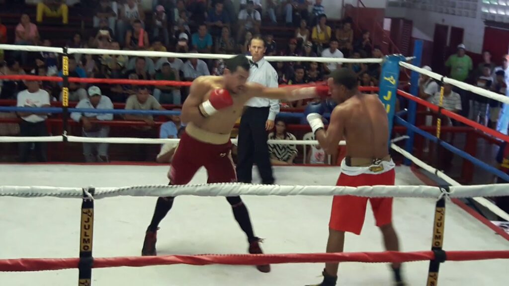 Johan "The Chelo Manotas" González vs Carlos Rodríguez