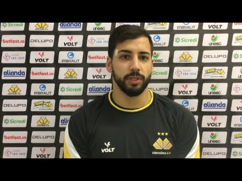 Goleiro Alisson avalia o momento do Criciúma nas Séries B do Brasileiro e do Catarinense