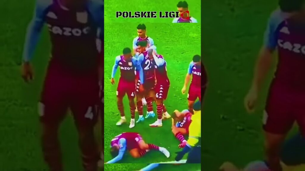 MATTY CASH - butelka w głowę po meczu