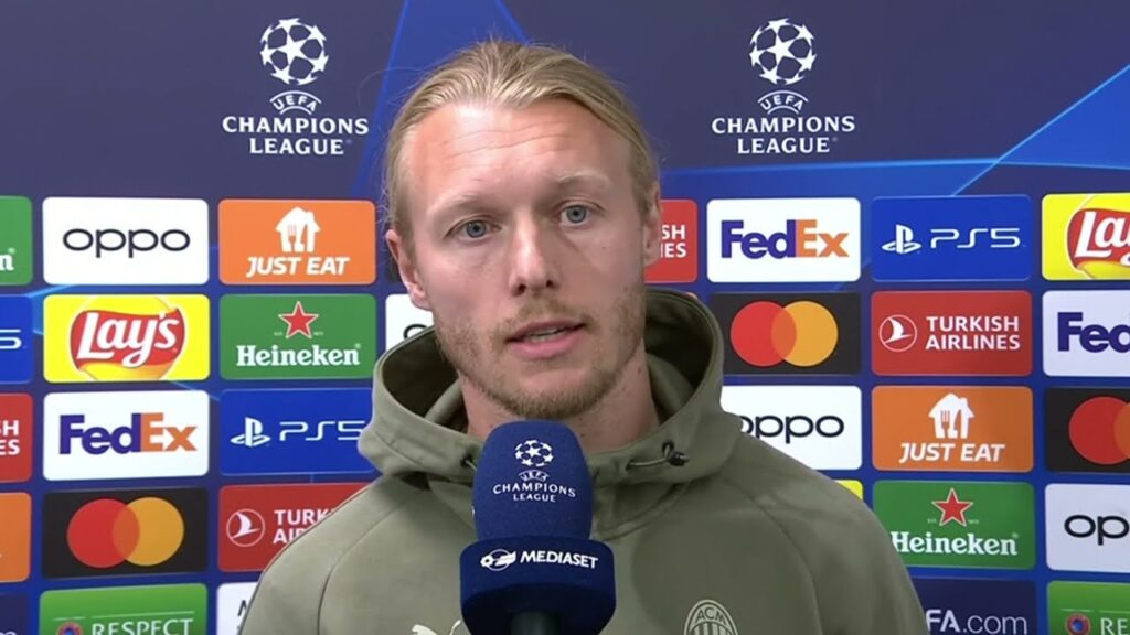 Simon Kjær - Sport Mediaset Interview Prior to Napoli Vs AC Milan