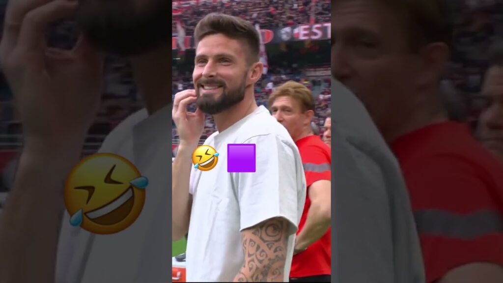 OLIVIER GIROUD MAKES FUN THEO HERNANDEZ'S HAIR IN MILAN LECCE 23 04 2023 SERIE A