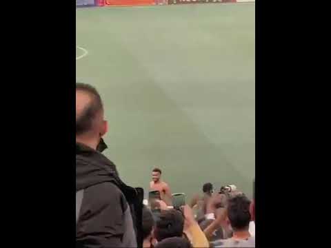 جماهير المنتخب السعودي ترفض تيشيرت اللاعب علي البليهي 🤷‍♂️