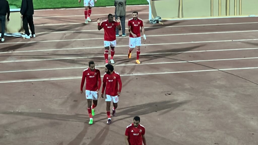 من استاد القاهرة 🚨 شووف علي معلول عمل ايه بعد جون عبد الاهلي في الرجاء 🦅 جنن الجمهور 😍