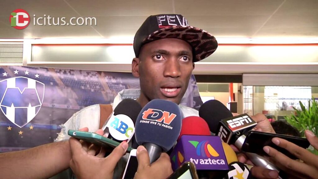 Dispuesto a pelear titularidad con Jonathan Orozco: Alexander Domínguez