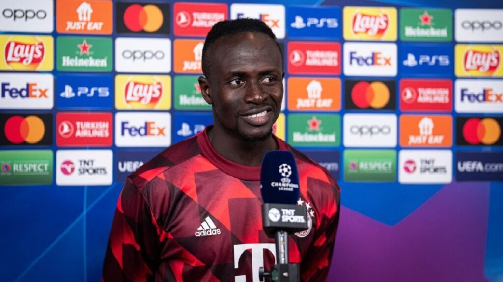 Mane : ON A PERDU A CAUSE DE LEROY SANE JE VEUX QUITTER CE CLUB !!!