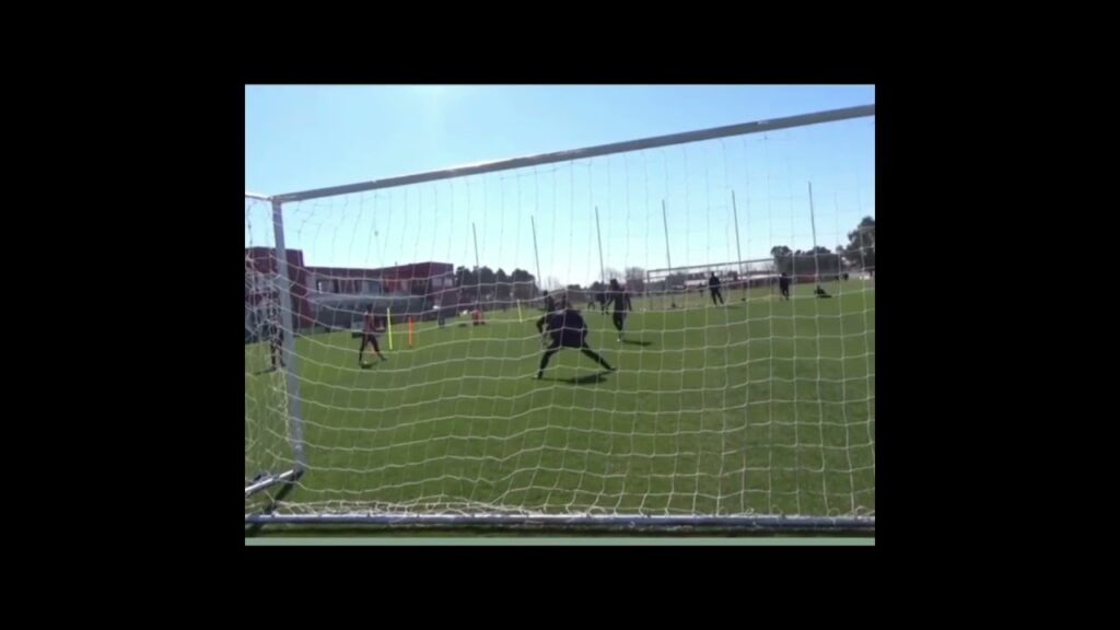 Mingo Blanco desparrama a Seba Sosa en la práctica del Rojo