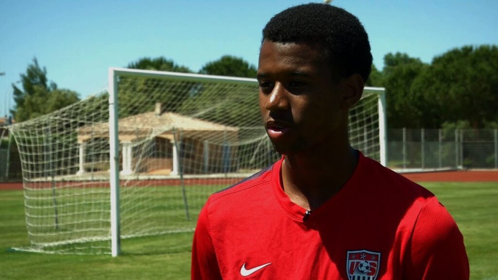 In the Mix: U-20 MNT Midfielder Kellyn Acosta