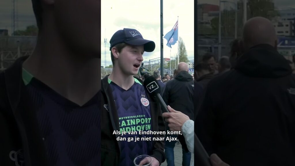 Wat vinden PSV-fans van Steven Bergwijn? 👀 #psv #ajax #bergwijn