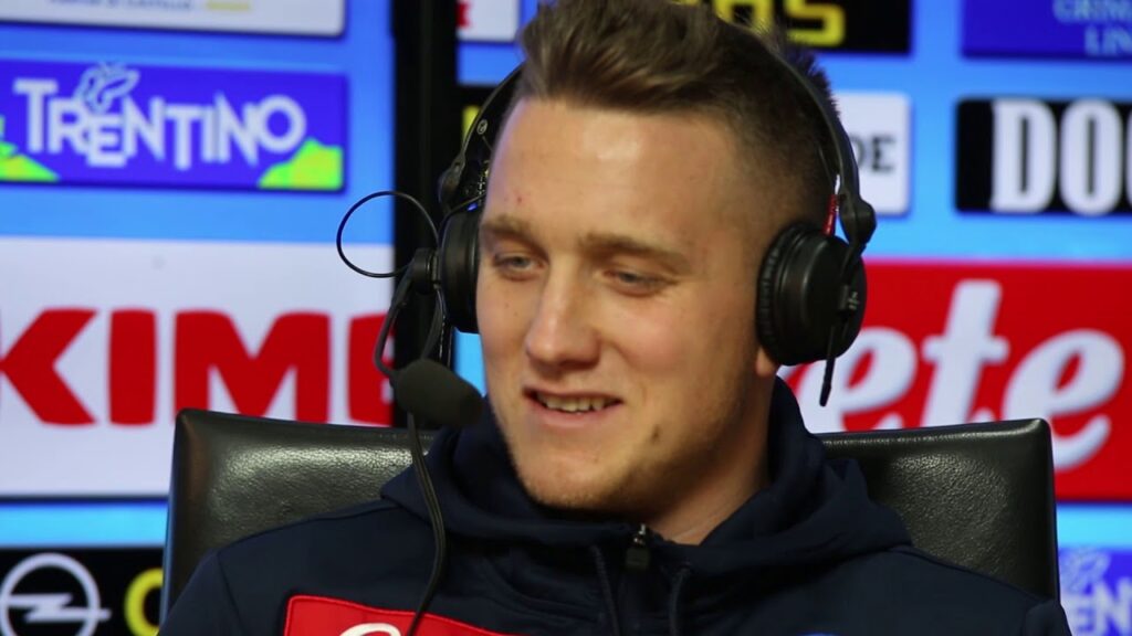 🎥 a #CastelVolturno il Salottino di #Zielinski con Radio Kiss Kiss