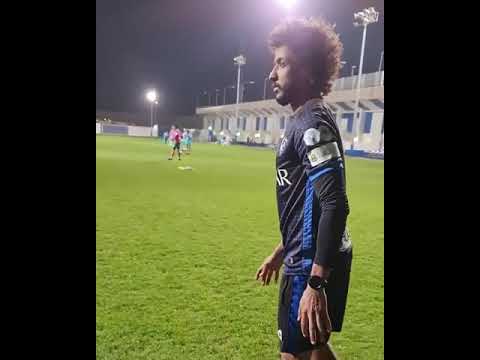 تحدي "ياسر الشهراني"، الكورة تكون بالنص 🤩💙.