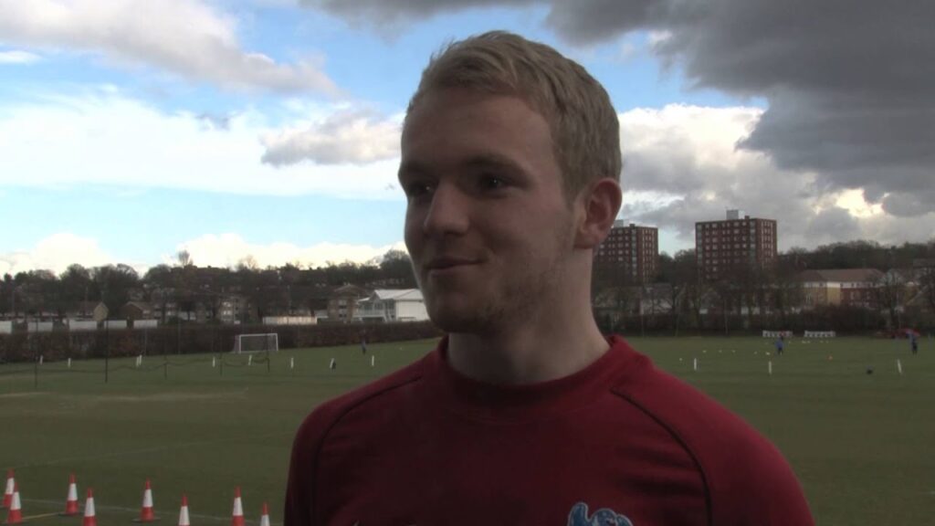 Crystal Palace midfielder Johnny Williams talks to LFE