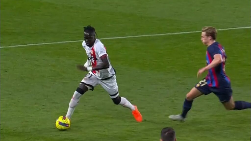 Pathé Ciss vs Barcelone| Impressionnant au Milieu