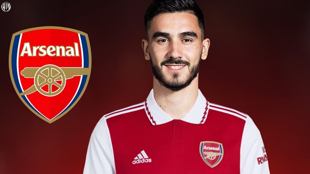 Josip Sutalo - Arsenal Transfer Target 2023 - Best Skills & Tackles | HD