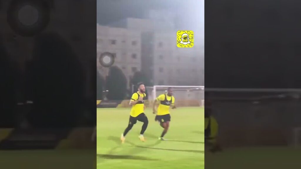 عبدالرحمن العبود يتواجد في تدريبات الفريق الاول