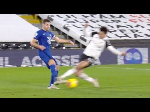 Antonee Robinson & Azpilicueta Incident | Fulham Vs Chelsea