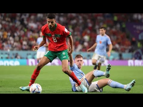 azzedine ounahi just look how good!! it's impossible to take the ball ❤