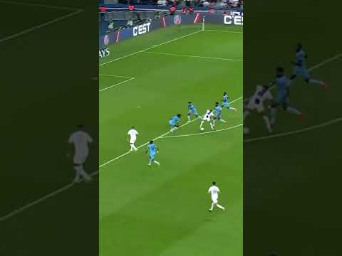 Neymar'ın Olağanüstü Pasını Mbappe Değerlendiremiyor