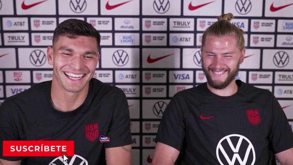 OPINAN DE LA SELECCION MEXICANA  BRANDON VAZQUEZ and defender WALKER ZIMMERMAN