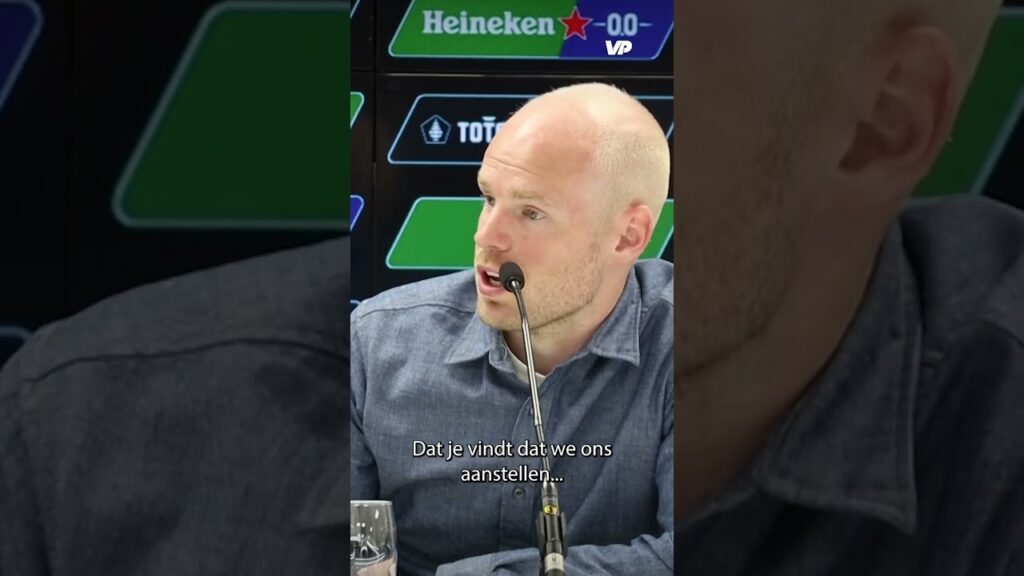 Stevige discussie tussen Klaassen en journalist 💥 #klaassen #ajax #ajapsv