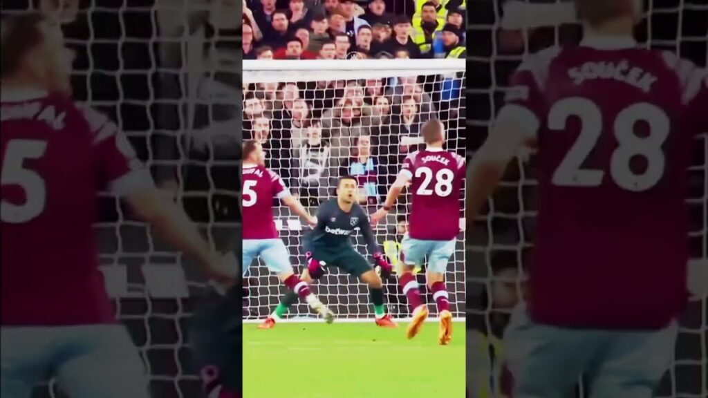 Nayef Aguerd's Impressive Performence Despite Defeat Against Liverpool 🇲🇦⚡