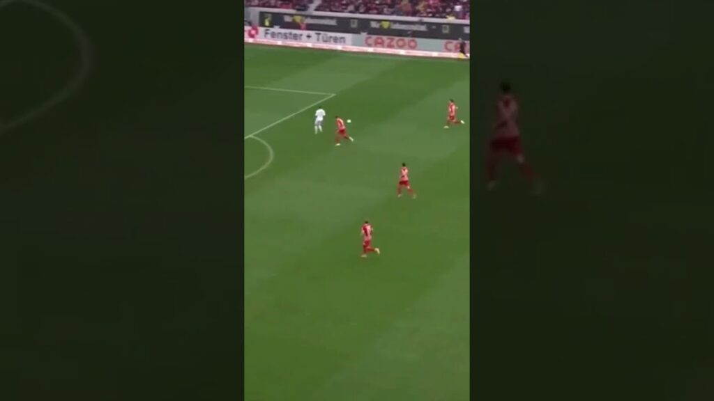 Bayern Munich : Noussair Mazraoui profite de la blessure d’Alphonso Davies #rca #rsb #winners #wac