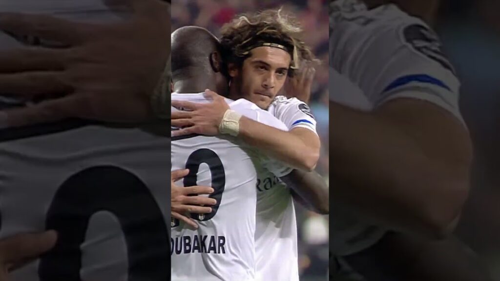 🚀 Vincent Aboubakar'dan Ulaşılması Zor Noktaya Harika Bir Vuruş! #shorts #beşiktaş #aboubakar