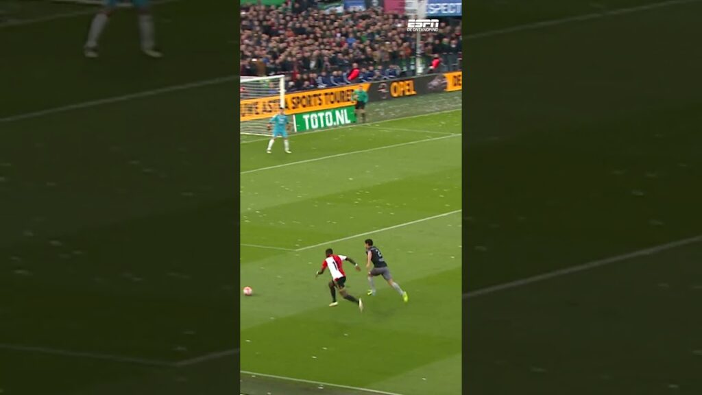 Throwback: de winnende (solo)goal van Eljero Elia ⚡️