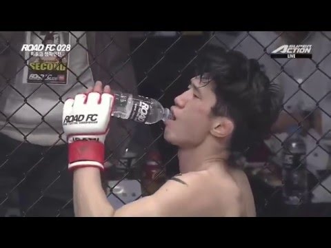 ROAD FC 028 Bantamweight Match Moon Jea-Hoon(문제훈) VS Nezu Yuta(네즈 유타)