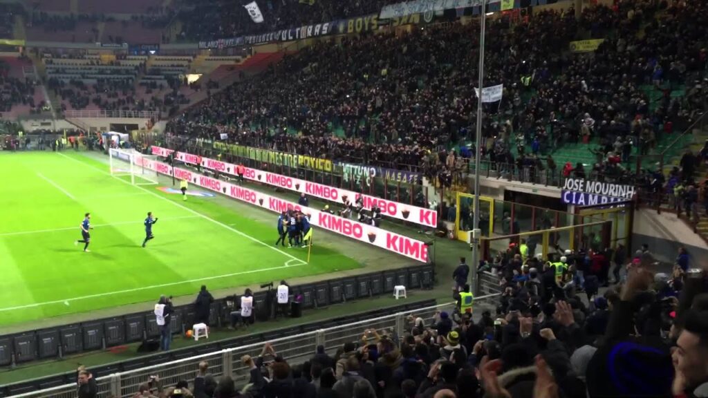 Marcelo Brozovic amazing goal Inter 2015