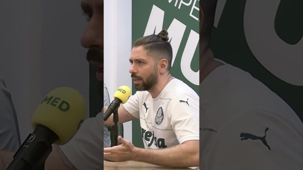 A FATIADA NA BOLA DE WEVERTON