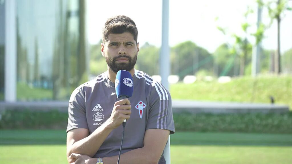 Néstor Araujo: "Nadie duda de la capacidad de Chicharito"