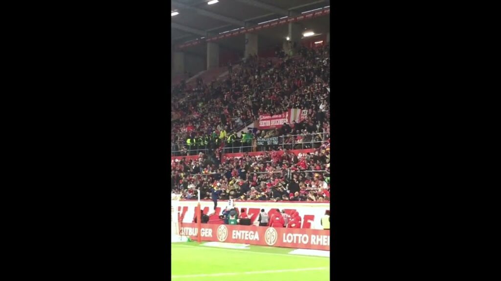 이재성, 경기후 승리의 주역으로 팬들과 훔바(Humba)를 외치다! Mainz vs Augsburg 3-1 | 20230211