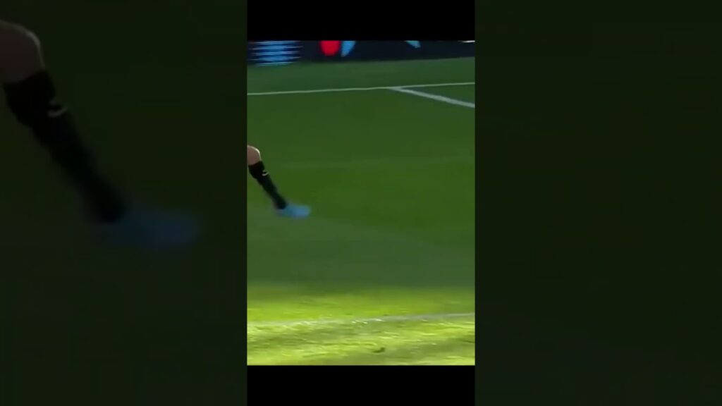 SUPER KEEPER - Yassine Bounou incredible saves 🔥🔥🔥 #منتخب_المغرب  #maroc #sevillafc  #أسود_أطلس