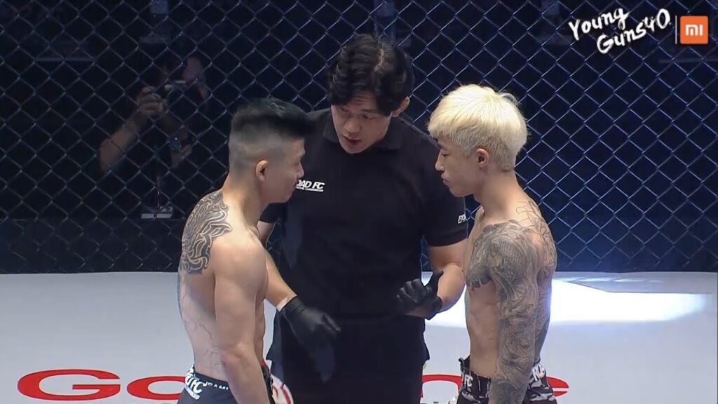 KIM WOO-JAE(김우재) VS JEONG WON-HEE(정원희) XIAOMI ROAD FC YOUNG GUNS 40