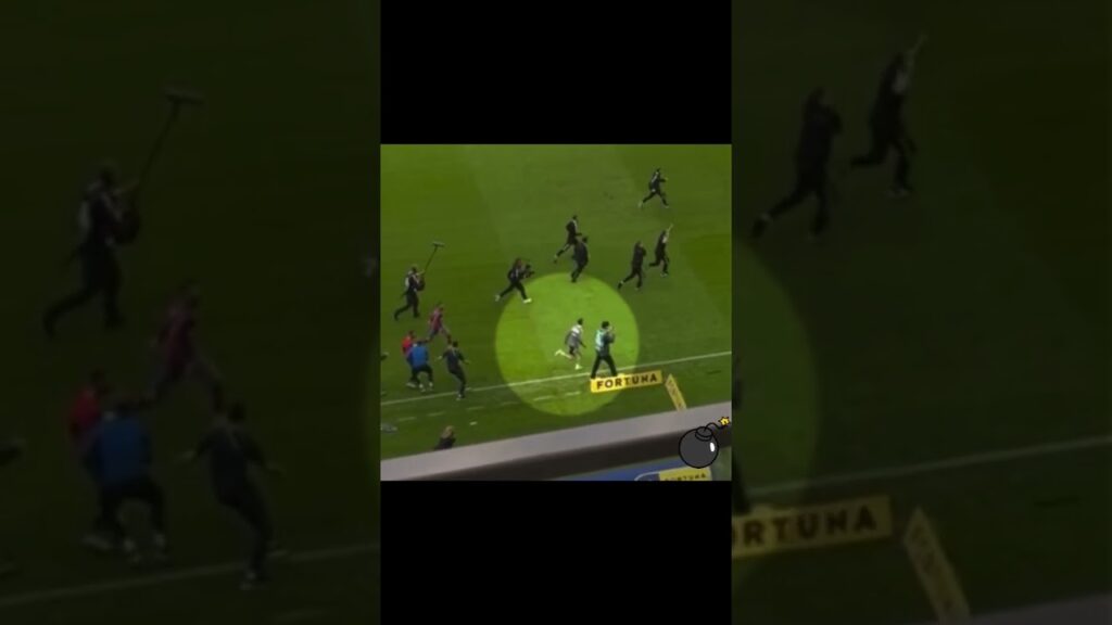 Mladenovic atakuje piłkarzy Rakowa Częstochowa! #legiawarszawa #rakówczęstochowa #pucharpolski