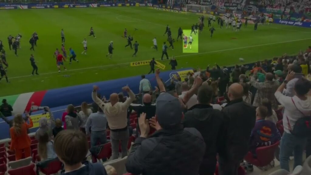 Filip Mladenović uderzył zawodników Rakowa Częstochowa Filip Mladenović uderzył zawodników Rakowa Częstochowa