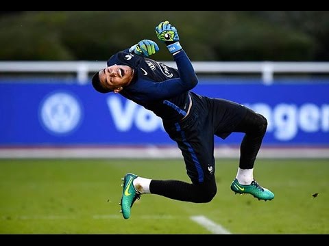 Les parades d'Areola à l'Amsterdam Arena