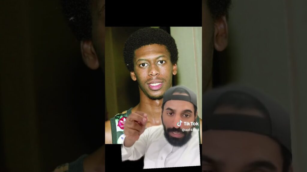 غضب مشجع هلالي على كنو بعد الخسارة امام أوراوا 😡💙