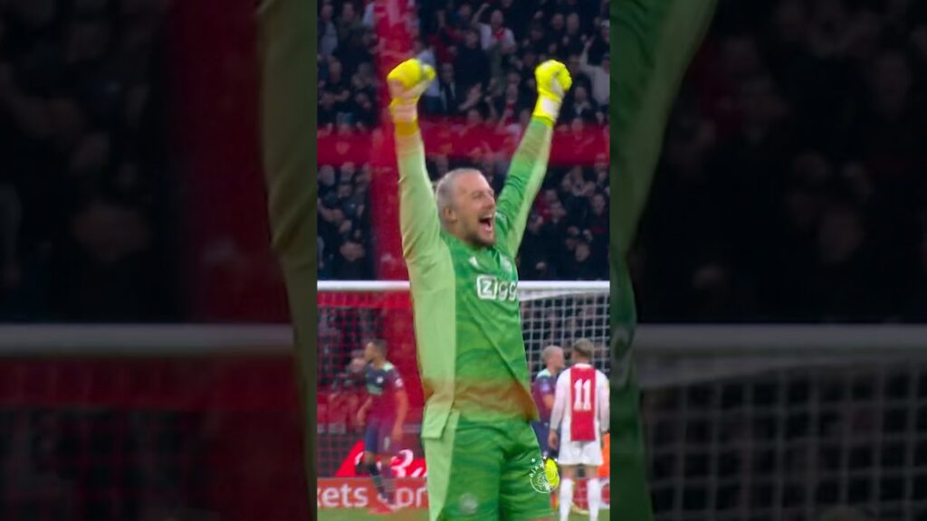 One more year of Remko Pasveer 🧤✍️