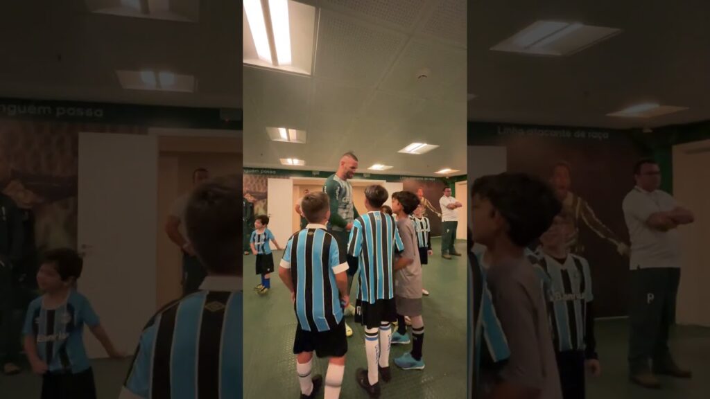 TODO MUNDO É FÃ DO WEVERTON!