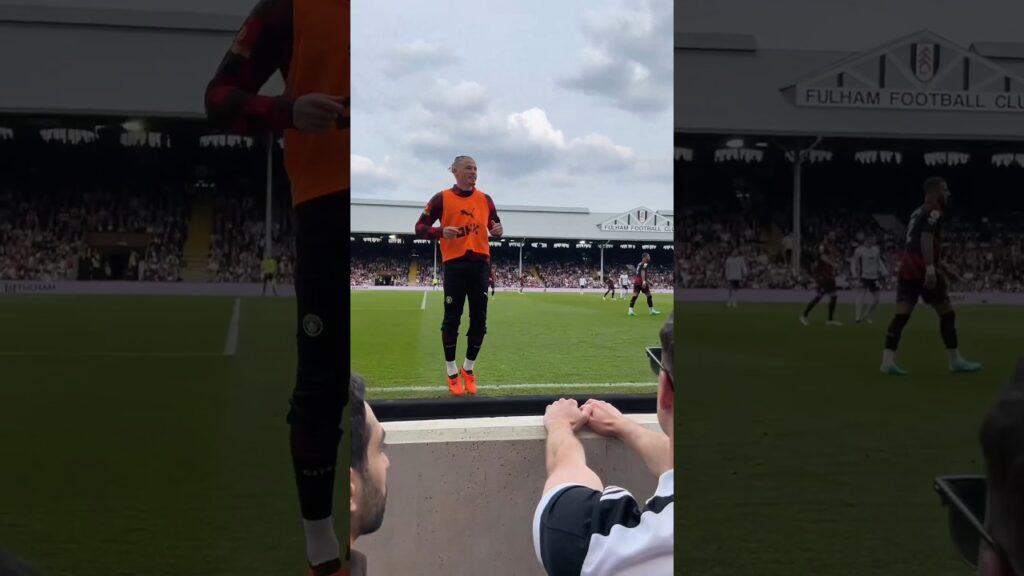 Kalvin Phillips and the fans #manchestercity