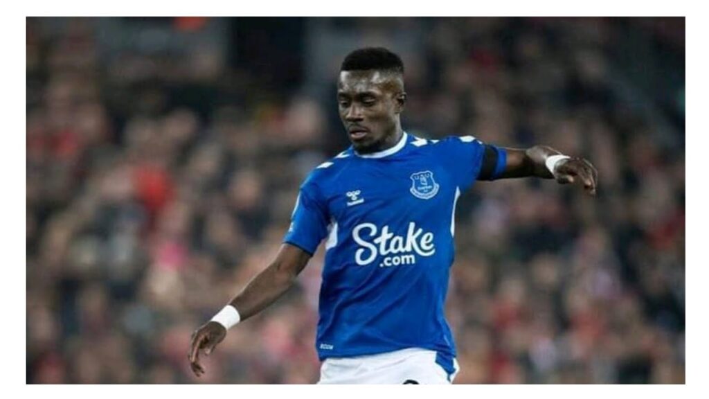 Le match excellent de idrissa gana gueye vs ...