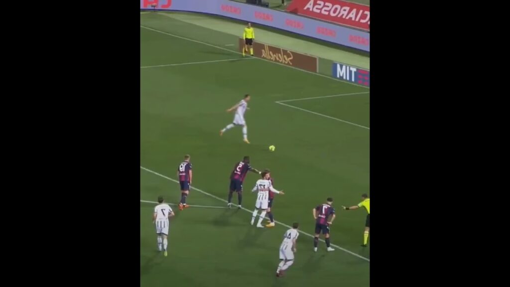 Arkadiusz MILIK Crazy Penalty in Bologna vs Juventus | Il rigore sbagliato da #Milik in Bologna-Juve
