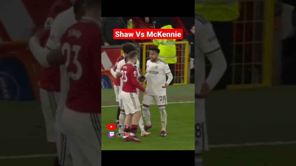 Se calentó Shaw #manchesterunited #lukeshaw #mckennie